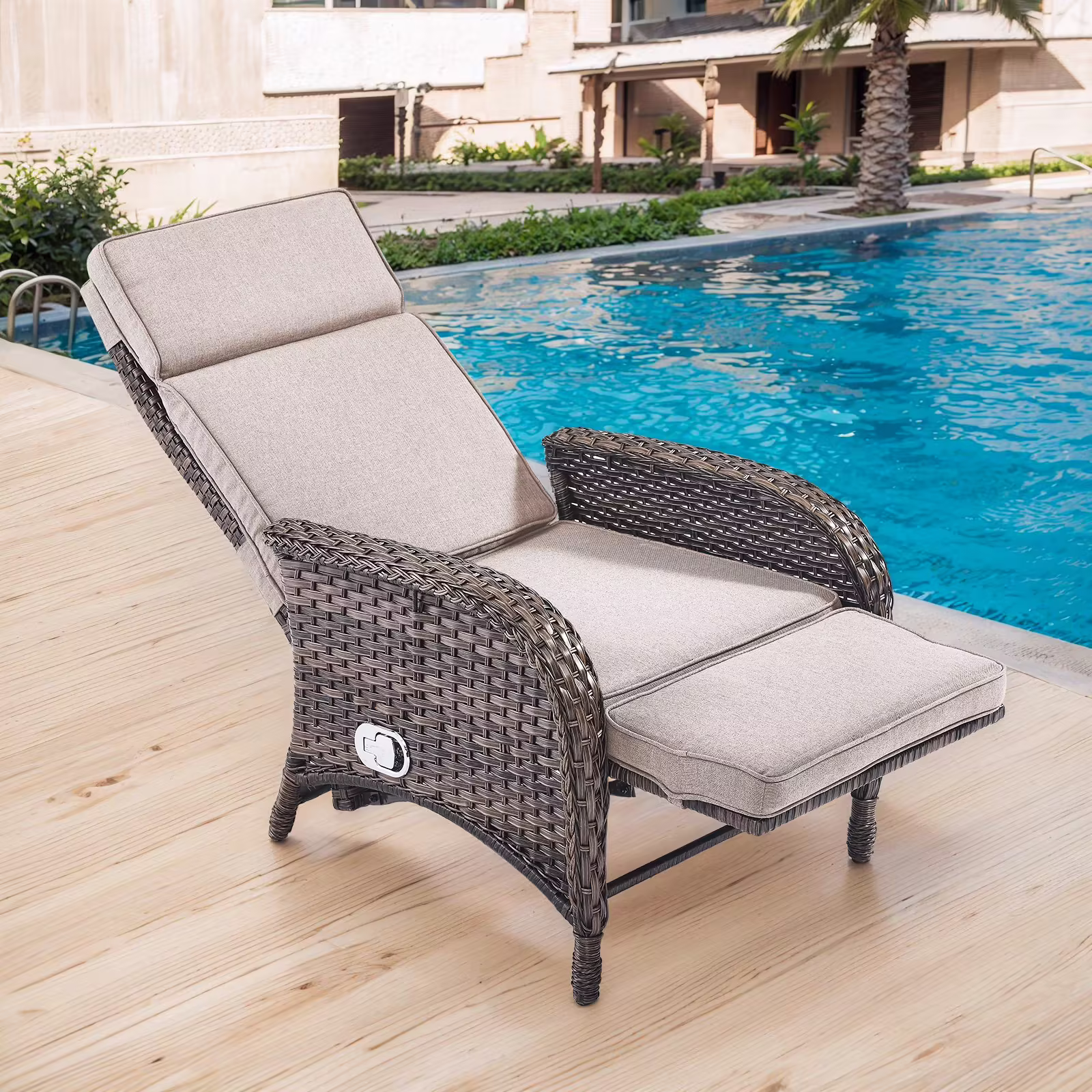 OPOHORO Outdoor Recliner Chair, Adjustable Reclining Patio Chair with Cushion, Wicker Outdoor Chaise Lounge with Adjustable Backrest and Footrest, Ideal for Pool Deck, Beige