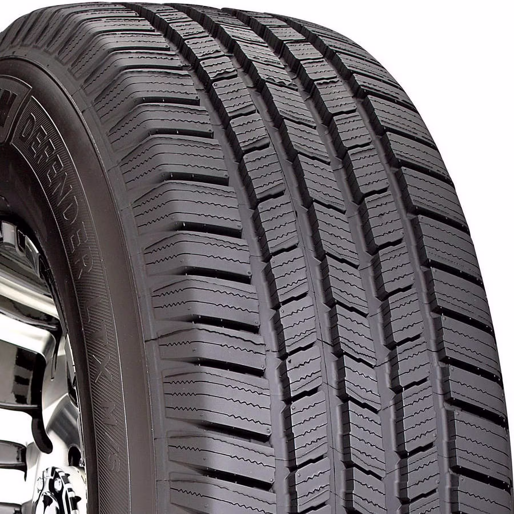 Michelin Defender LTX M/S 285/45R22 110 H Tire