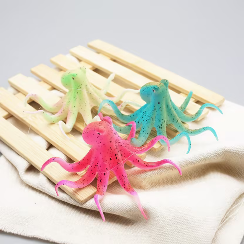 Glow Simulation Squid Aquarium Decoration – Silicone Luminous Fish Tank