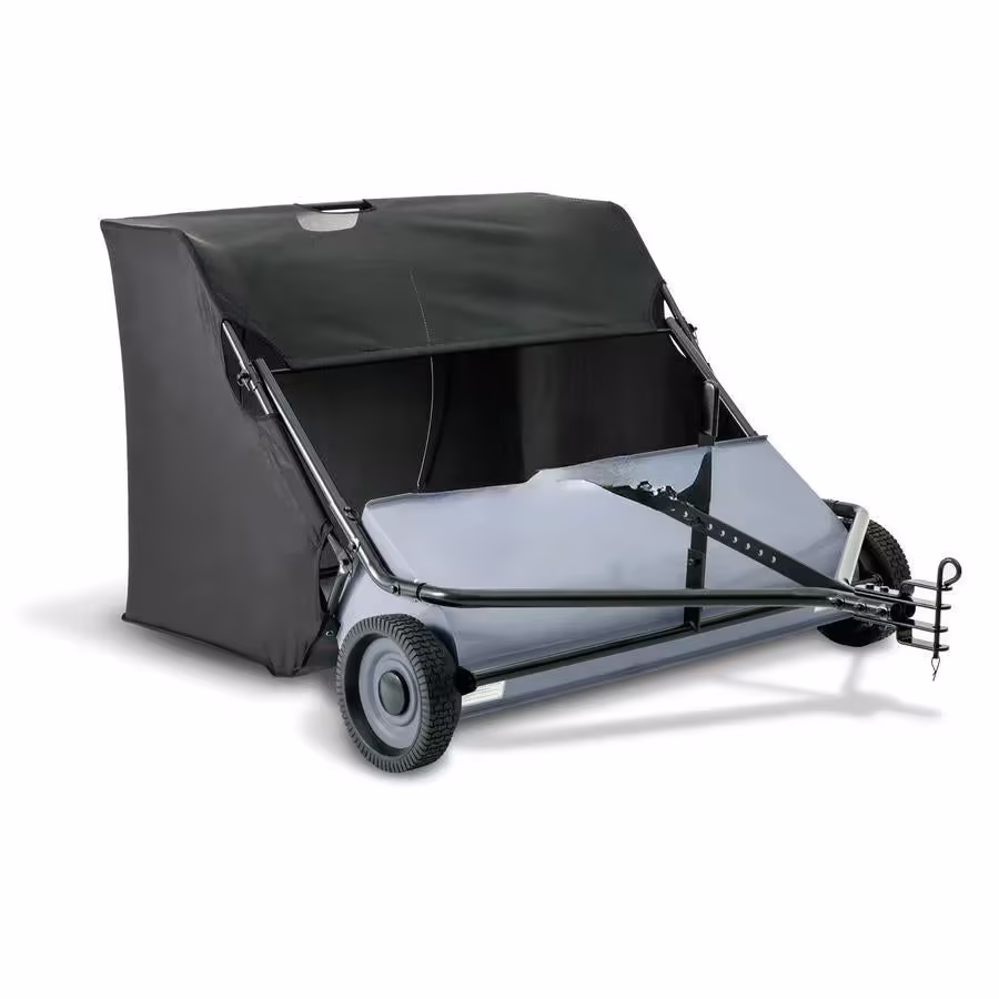 50 Lawn Sweeper,Has a large capacity of 26 cubic meters