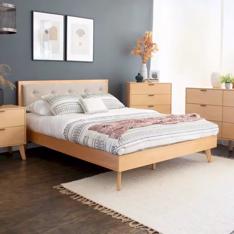 Carter 4-Piece Queen Bedroom Set in Natural Wood Finish
