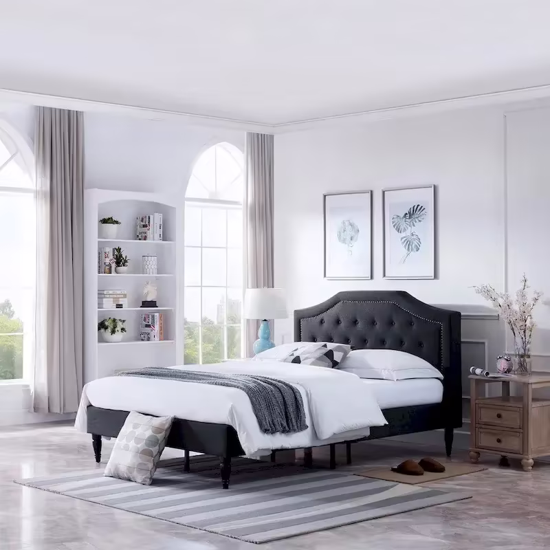 Christopher Knight Home Elinor Queen Upholstered Platform Bed