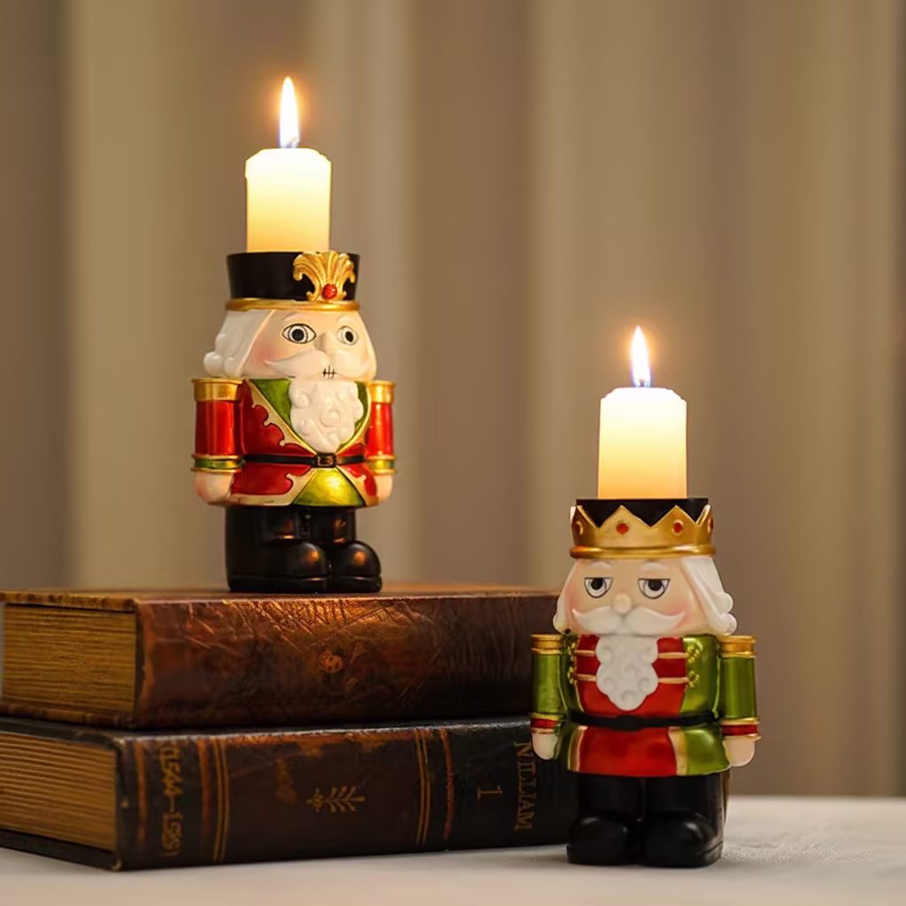 Dinevora Resin Christmas Nutcracker Decor
