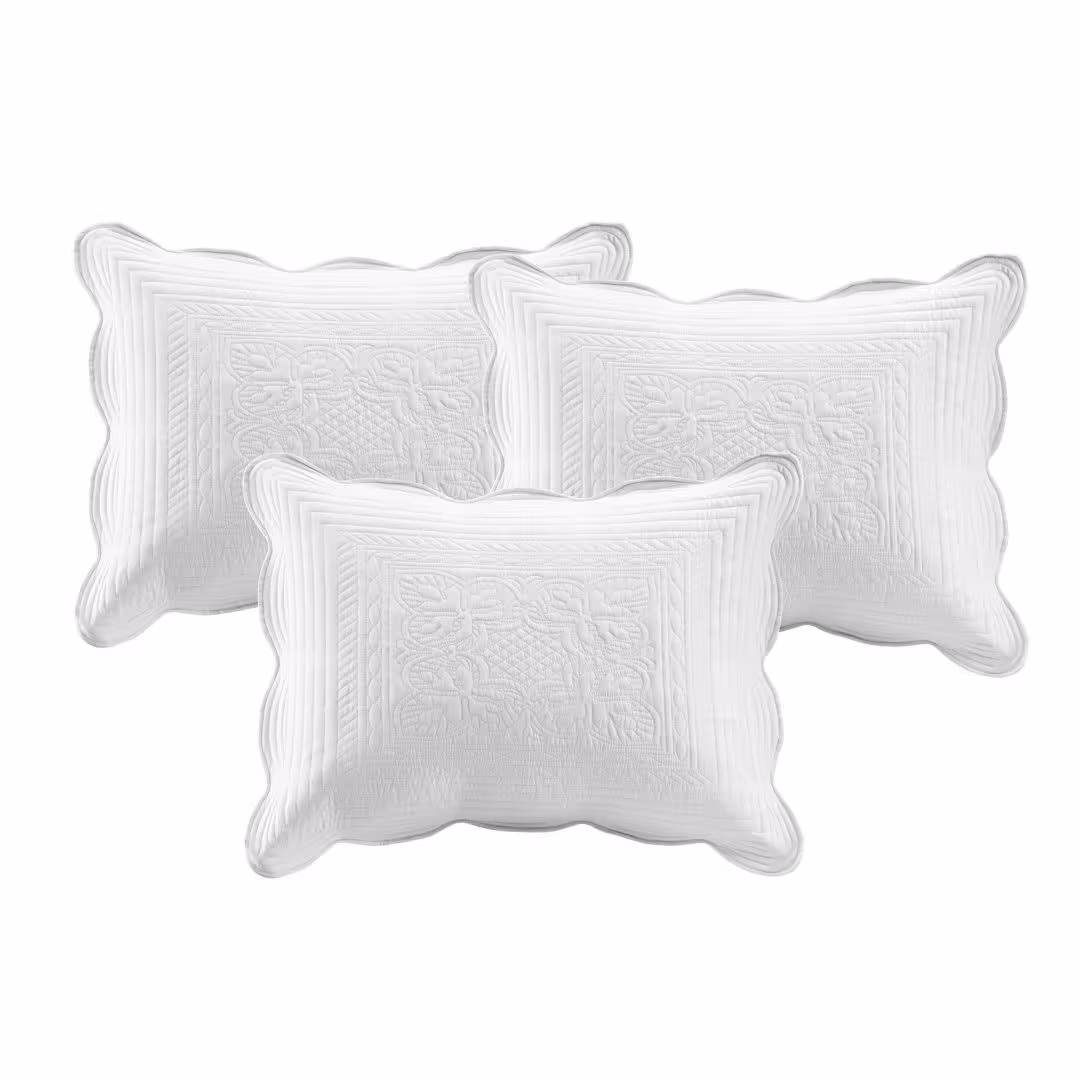 Journey Scalloped Edge Quilt Set Alcott Hill Color: White, Size: Full/Queen Coverlet + 2 Standard Shams